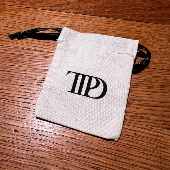 Taylor Swift Tortured Poets Earrings - Picture 5 of 7